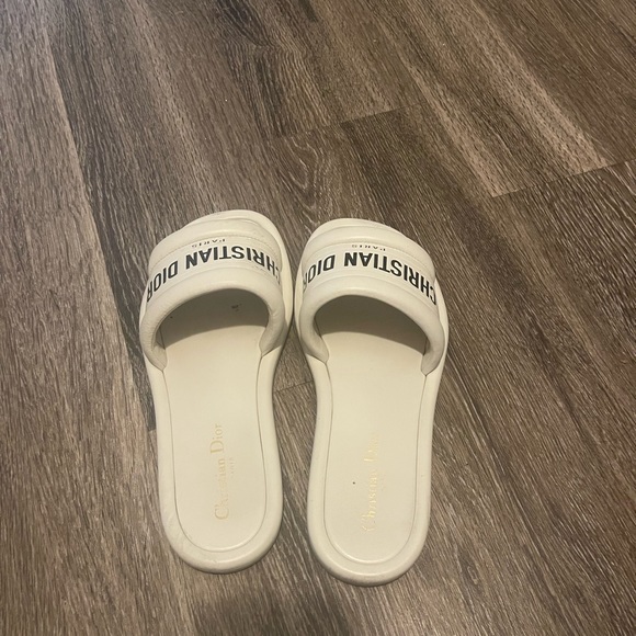 Dior Every-D flats US size 8.5. - Picture 5 of 6